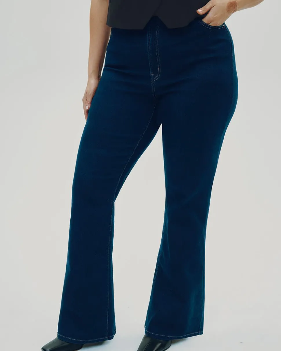 Boot-Leg Mid-Rise Jean - Petite