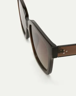 Brown Sunglasses with Square Frame