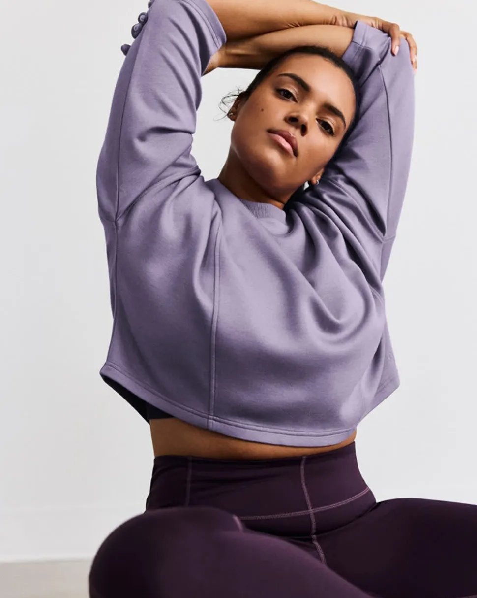 Cropped Long-Sleeve Crew-Neck Sweatshirt - Hyba