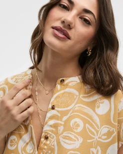 Extended-Sleeve Crew-Neck Buttoned-Down Blouse