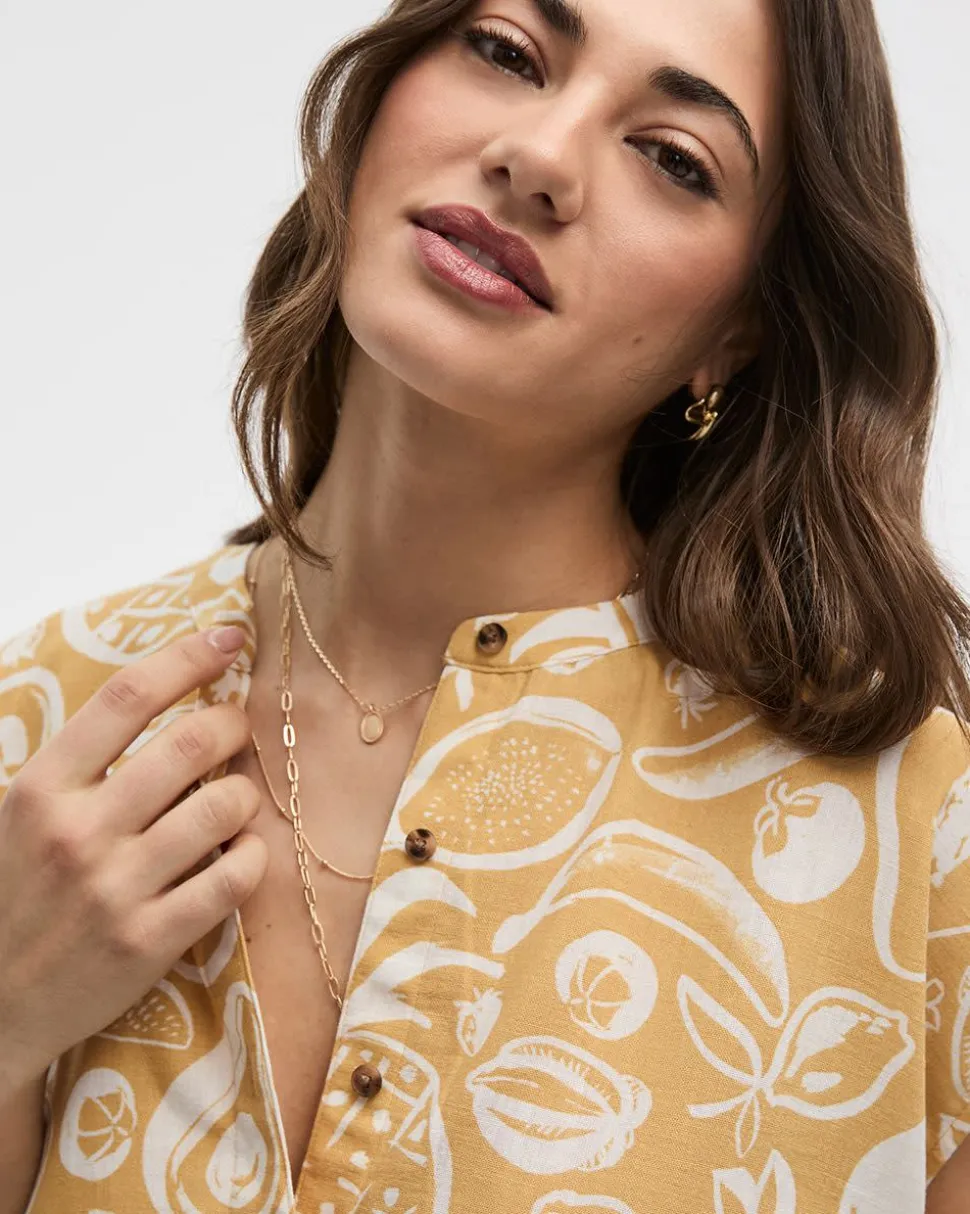Extended-Sleeve Crew-Neck Buttoned-Down Blouse