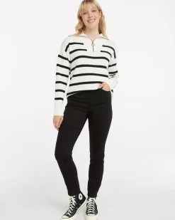 High-Rise Black Jean with Skinny Leg - The Signature (R) - Petite