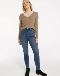 High-Rise Medium Wash Jean with Skinny Leg - The Signature (R)