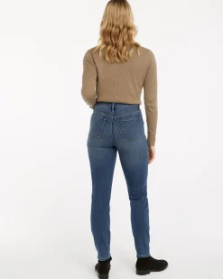 High-Rise Medium Wash Jean with Skinny Leg - The Signature (R)