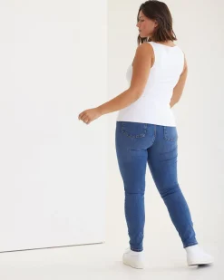 Sculpting Square Neck Tank - R Essentials