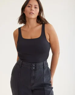 Sculpting Square Neck Tank - R Essentials
