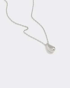Short Necklace with Teardrop Pendant