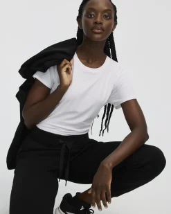 Short-Sleeve Crew-Neck Tee - DRY-LUX (R) Hyba Essentials