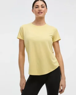 Short-Sleeve Crew-Neck Tee - DRY-LUX (R) Hyba Essentials