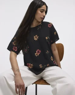 Short-Sleeve Crew-Neck T-Shirt Blouse