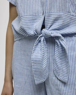 Short-Sleeve Shirt with Self-Tie Hem