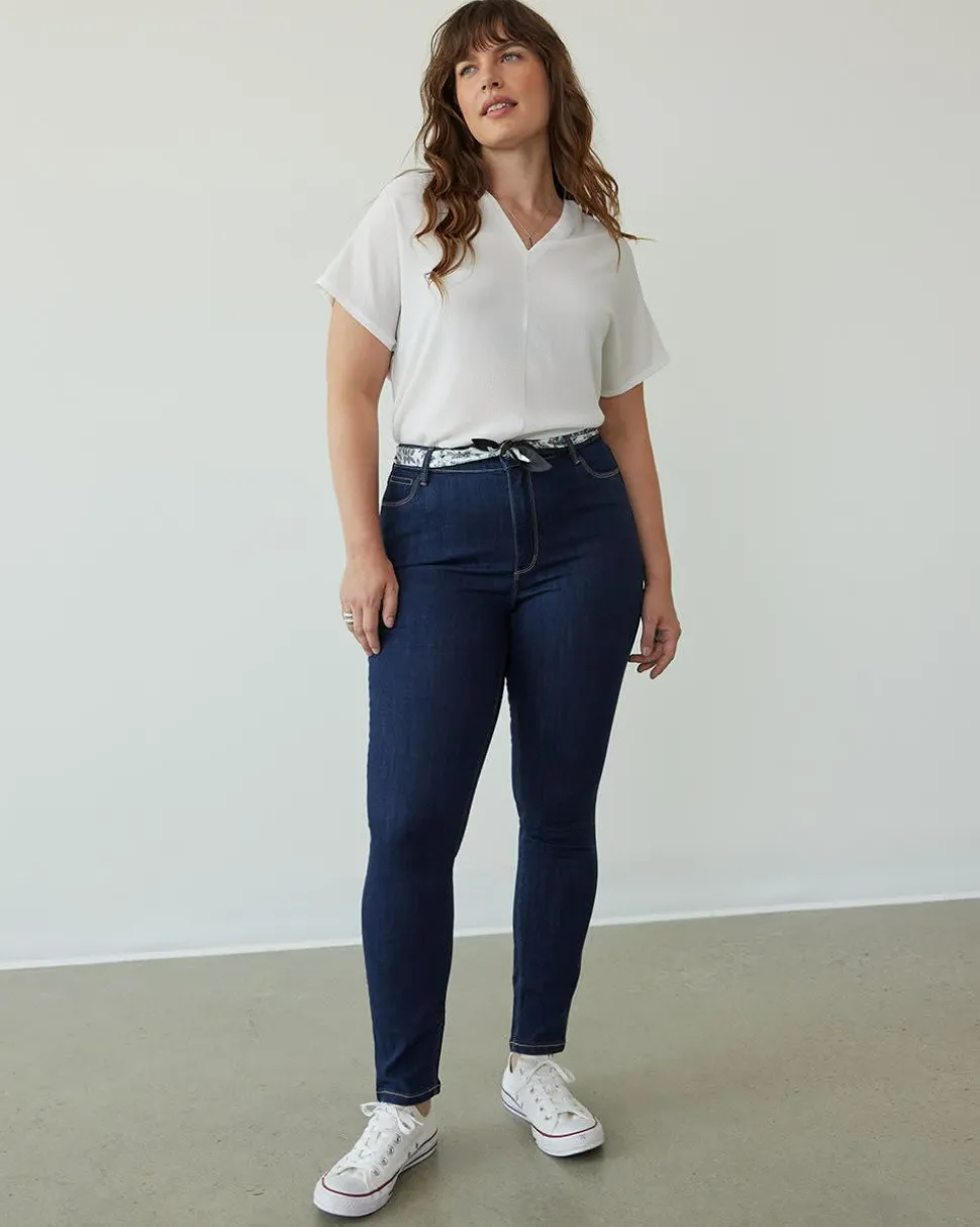 Skinny-Leg High-Rise Jean - The Signature (R)