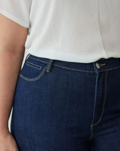 Skinny-Leg High-Rise Jean - The Signature (R)