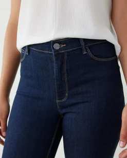 Skinny-Leg High-Rise Jean - The Signature (R)