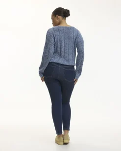 Skinny-Leg High-Rise Jean - The Signature (R) - Curvy Fit