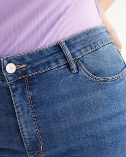 Skinny-Leg High-Rise Jean - The Signature (R) - Curvy Fit