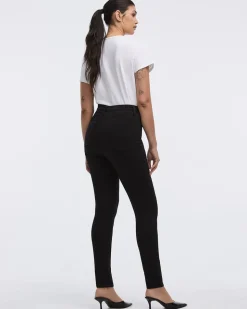 Skinny-Leg High-Rise Jean - The Signature (R) - Tall