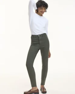 Skinny-Leg High-Rise Jean - The Signature - Tall
