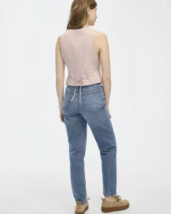 Sleeveless Vest - The Timeless