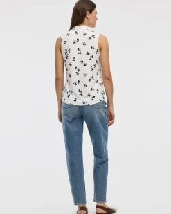 Sleeveless V-Neck Top