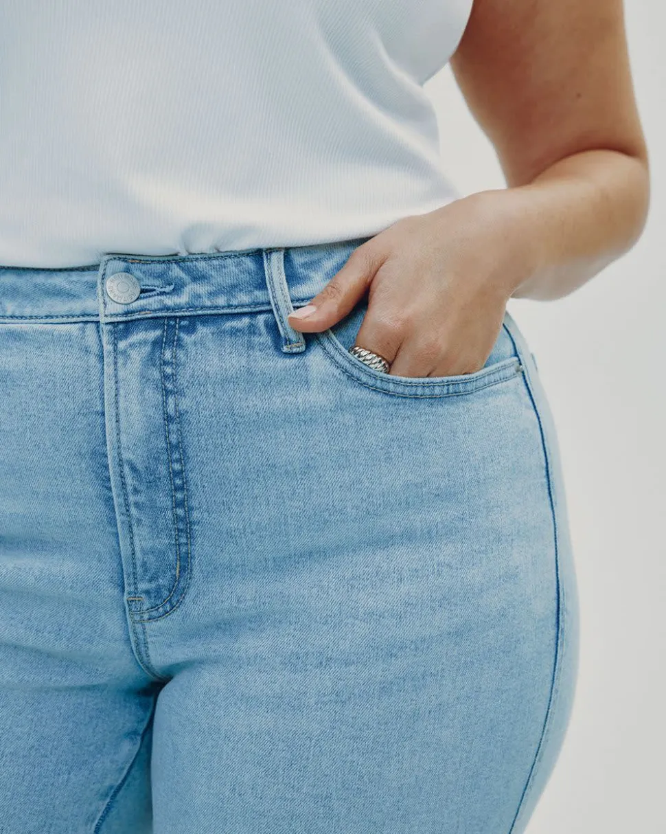 Slim-Leg High-Rise Jean - The Vintage - Petite