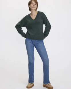 Straight-Leg Mid-Rise Jean - The Comfort - Petite