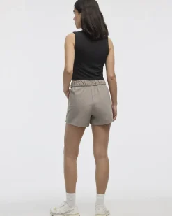 Stretch Pull-On Shorts with Zipped Pockets - Hyba