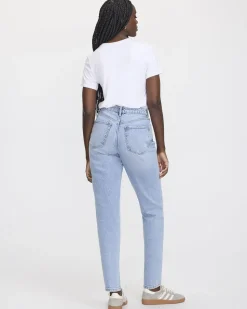 Tapered-Leg High-Rise Jean - The Mom Jeans