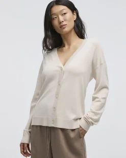 V-Neck Cardigan - R Essentials