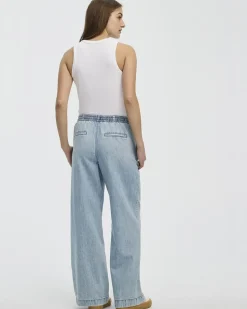 Wide-Leg High-Rise Jean
