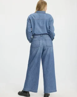 Wide-Leg High-Rise Jean - Curvy Fit
