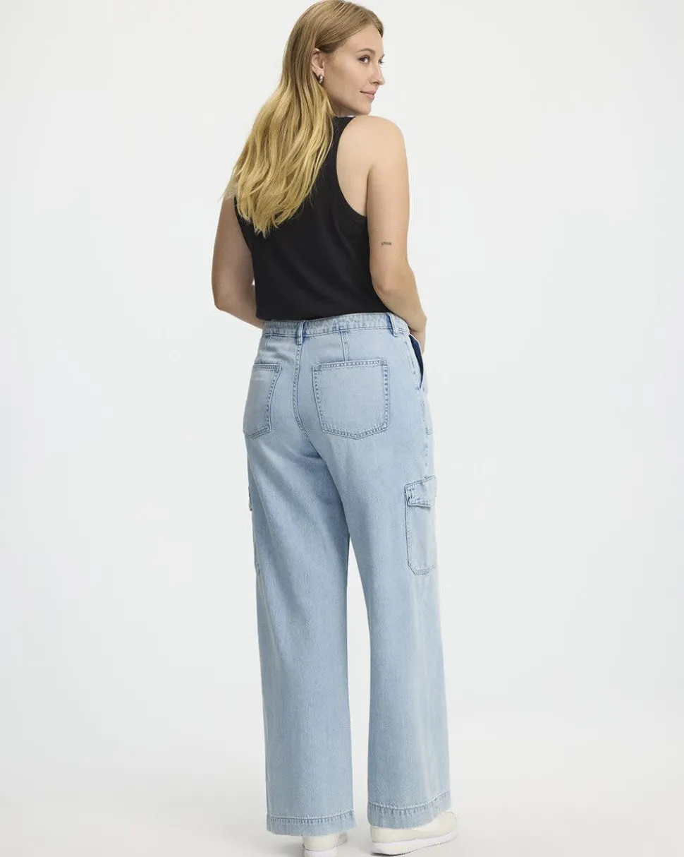 Wide-Leg Mid-Rise Cargo Denim Pant