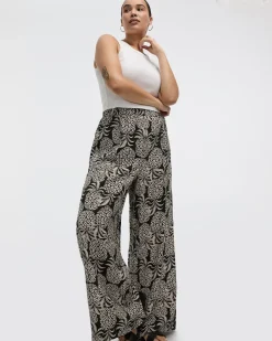Wide-Leg Pant